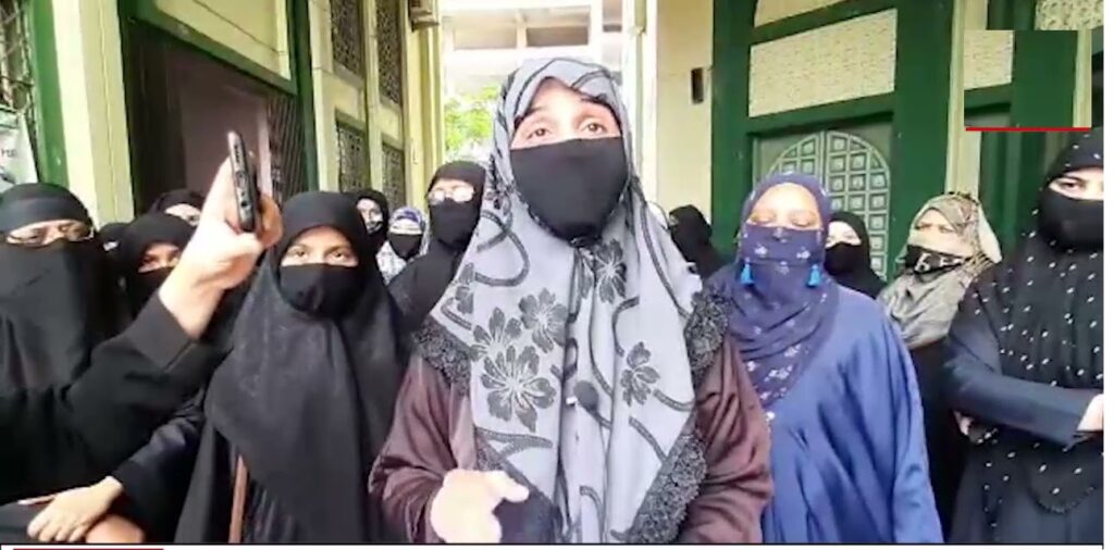 Telangana High Court Permitting Shia Women to Enter Ibadat Khana