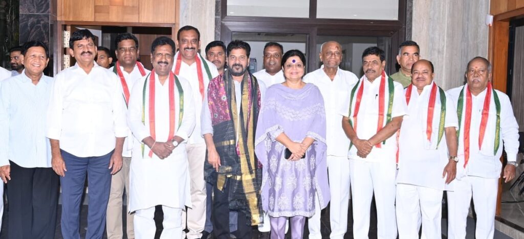 Major Setback for BRS and KCR as Six MLCs Join Congress on 5th July 2024. Bharasa faced a significant blow as six of its Members of the Legislative Council (MLCs) defected to the Congress party, creating a political stir. The move was executed discreetly, without any fanfare or prior speculation. List of 6 MLCs Join Congress in Telangana In a surprising turn of events, six Bharasa MLCs switched allegiance to Congress post-midnight. Bhanuprasad, BRS MLC joined Congress Baswaraju Sarayya, BRS MLC joined Congress Dande Vithal, BRS MLC joined Congress MS Prabhakar, BRS MLC joined Congress Yegge Mallesham, BRS MLC joined Congress and Boggarapu Dayanand, BRS MLC joined Congress in the presence of Chief Minister Revanth Reddy. This quiet yet strategic shift took place without any prior hint or public attention, maintaining utmost secrecy. The Midnight Merger The defection occurred around 1 AM when the six MLCs joined Congress, supervised by CM Revanth Reddy and state Congress in-charge Deepa Das Munshi. The leaders adorned the Congress scarves, marking their official entry into the party. These MLCs, namely Bhanuprasad, Baswaraju Sarayya, Dande Vithal, MS Prabhakar, Yegge Mallesham, and Boggarapu Dayanand, formalized their switch to Congress, causing a substantial setback for Bharasa. The Strategic Meeting
