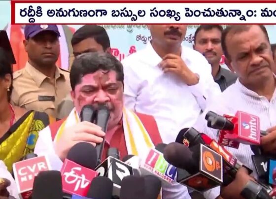 Expansion of AC Buses to All District Centers: Minister Ponnam Prabhakar Increasing Bus Numbers to Meet Demand Minister Ponnam Prabhakar announced plans to increase the number of buses to match the growing demand. He, along with Minister Komatireddy Venkat Reddy, inaugurated the new buses in Nalgonda. Introduction of Non-Stop AC and Deluxe Buses In a significant development, three deluxe and non-stop AC buses have been introduced between Nalgonda and Hyderabad. Minister Prabhakar highlighted that 1,000 new buses have been procured, with an additional order for 1,500 more buses placed to meet the transportation needs. Upcoming Bus Services for Dussehra By the Dussehra festival, Nalgonda district will receive 30 express and 30 luxury buses. This move aims to enhance the connectivity and comfort for passengers traveling within and outside the district. Addressing RTC Employee Issues Minister Prabhakar elaborated on the resolution of RTC employee issues, stating that a 21% DA has been sanctioned for RTC employees. Out of the pending ₹280 crores, ₹80 crores have already been paid, with the remaining ₹200 crores to be cleared by the end of the month. Recruitment and Expansion Plans The RTC has undertaken the recruitment of 3,035 employees to strengthen its workforce. Furthermore, luxury buses will be operational from every constituency center, ensuring better service for all passengers. Launch of AC Buses from District Centers Minister Prabhakar confirmed the initiation of AC bus services from all district centers, aiming to provide enhanced travel experiences across the region. Implementation of Mahalakshmi Scheme Minister Komatireddy Venkat Reddy reiterated the commitment to the Mahalakshmi Scheme, affirming that it is being implemented as promised. He also mentioned plans to bring more buses to Nalgonda district, with a specific request for the allocation of 100 new buses to the area. Conclusion These steps are expected to significantly improve public transportation infrastructure, ensuring that the residents of Nalgonda and other districts benefit from modern, efficient, and comfortable bus services.