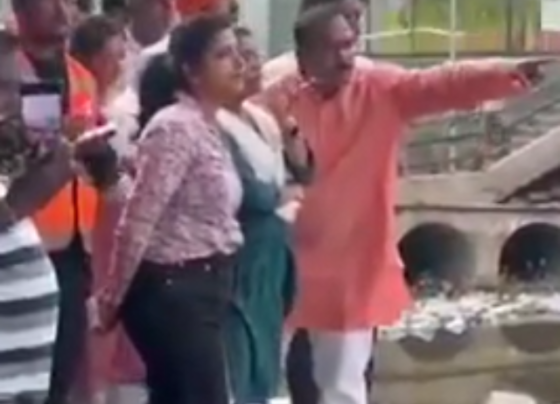 Mayor Vijayalakshmi, GHMC Commissioner Kata Amrapali Reddy inspections at Sufilguda Lake Park.