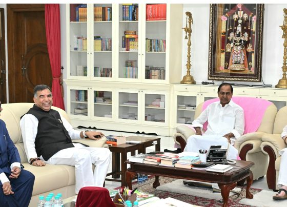 The city of Hyderabad is abuzz with preparations for the grand unveiling of the Telangana Talli statue at the Dr. B.R. Ambedkar Secretariat building on December 9. This landmark event is part of the Prajapalana Praja Vijayotsavalu program, which celebrates the achievements and heritage of the Telangana region. The unveiling ceremony promises to be a monumental occasion, with prominent political figures and officials extending their support and participation. Invitation Extended to Telangana's First Chief Minister As part of the event's preparations, Hyderabad in-charge Minister Ponnam Prabhakar, along with Government Protocol and Public Relations Advisor Harkara Venugopal and Protocol Director Venkat Rao, visited former Chief Minister and BRS President K. Chandrashekhar Rao (KCR) at his Erravelli farmhouse. The delegation extended a formal invitation to KCR to participate in the unveiling ceremony, recognizing his pivotal role in the Telangana movement and his contributions as the state’s first Chief Minister. The visit was marked by a warm reception from key BRS leaders, including former MP Joginpally Santosh Kumar, former MLA Jeevan Reddy, and Vamshidhar Rao. Following the formalities, KCR hosted a lunch at his residence, providing an opportunity for both parties to reflect on the shared history of Telangana's statehood journey. Recalling the Struggles of the Telangana Movement During their meeting, Minister Ponnam Prabhakar and KCR revisited the memories of the Telangana movement, particularly the intense lobbying and critical milestones achieved in Delhi that eventually led to the formation of Telangana as a separate state. These discussions highlighted the enduring significance of the movement and its impact on the identity and aspirations of the people of Telangana. Telangana Talli: A Symbol of Cultural Pride The Telangana Talli statue represents the cultural essence and pride of the state. The decision to place this iconic statue at the Dr. B.R. Ambedkar Secretariat underscores its symbolic importance as a tribute to the rich heritage of Telangana. The Secretariat building itself stands as a beacon of governance and progress, and the addition of this statue further enhances its stature as a cultural landmark. Event Preparations in Full Swing With the unveiling date drawing near, meticulous preparations are underway to ensure the event’s success. Protocol officials, including Harkara Venugopal and Venkat Rao, are actively coordinating the arrangements. Their efforts aim to create a memorable experience that reflects the pride and unity of Telangana. Honoring Telangana’s Legacy The ceremony not only celebrates the unveiling of the Telangana Talli statue but also serves as an occasion to honor the visionaries who played crucial roles in the state’s formation. By inviting KCR, the government acknowledges his leadership during a transformative period in the region's history. The event is expected to draw a diverse audience, including political leaders, cultural icons, and citizens eager to witness this historic moment. Looking Ahead The unveiling of the Telangana Talli statue marks a significant chapter in the state’s ongoing journey of cultural preservation and progress. It is a testament to the resilience and aspirations of the people of Telangana. As the countdown to December 9 continues, the event is set to inspire pride and unity among all who call this vibrant state their home. This ceremony will not only commemorate the past but also reaffirm Telangana’s commitment to a prosperous future shaped by its unique identity and enduring legacy.