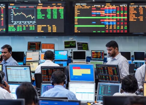 Sensex Surges Past 85,000 as Nifty Hits 26,050: Live Indian Stock Market Updates on November 20, 2025 Indian stock markets kicked off Thursday with renewed vigor, building on the previous day's solid gains. Investors cheered robust global cues from Nvidia's stellar earnings report, which reignited enthusiasm for technology and AI-driven growth. The BSE Sensex opened higher by over 150 points, while the Nifty 50 crossed the crucial 26,050 mark in early trade. Large-cap heavyweights like Adani Ports and Tech Mahindra led the charge with 1% gains each, signaling strong momentum in ports, infrastructure, and IT sectors. As trading progressed, domestic indices shrugged off initial caution and marched upward. Renewed buying from foreign institutional investors (FIIs) and a sharp rebound in IT stocks propelled the benchmarks. This positive sentiment comes after the markets recovered impressively on Wednesday, erasing early losses amid fresh capital inflows and optimism around artificial intelligence advancements.